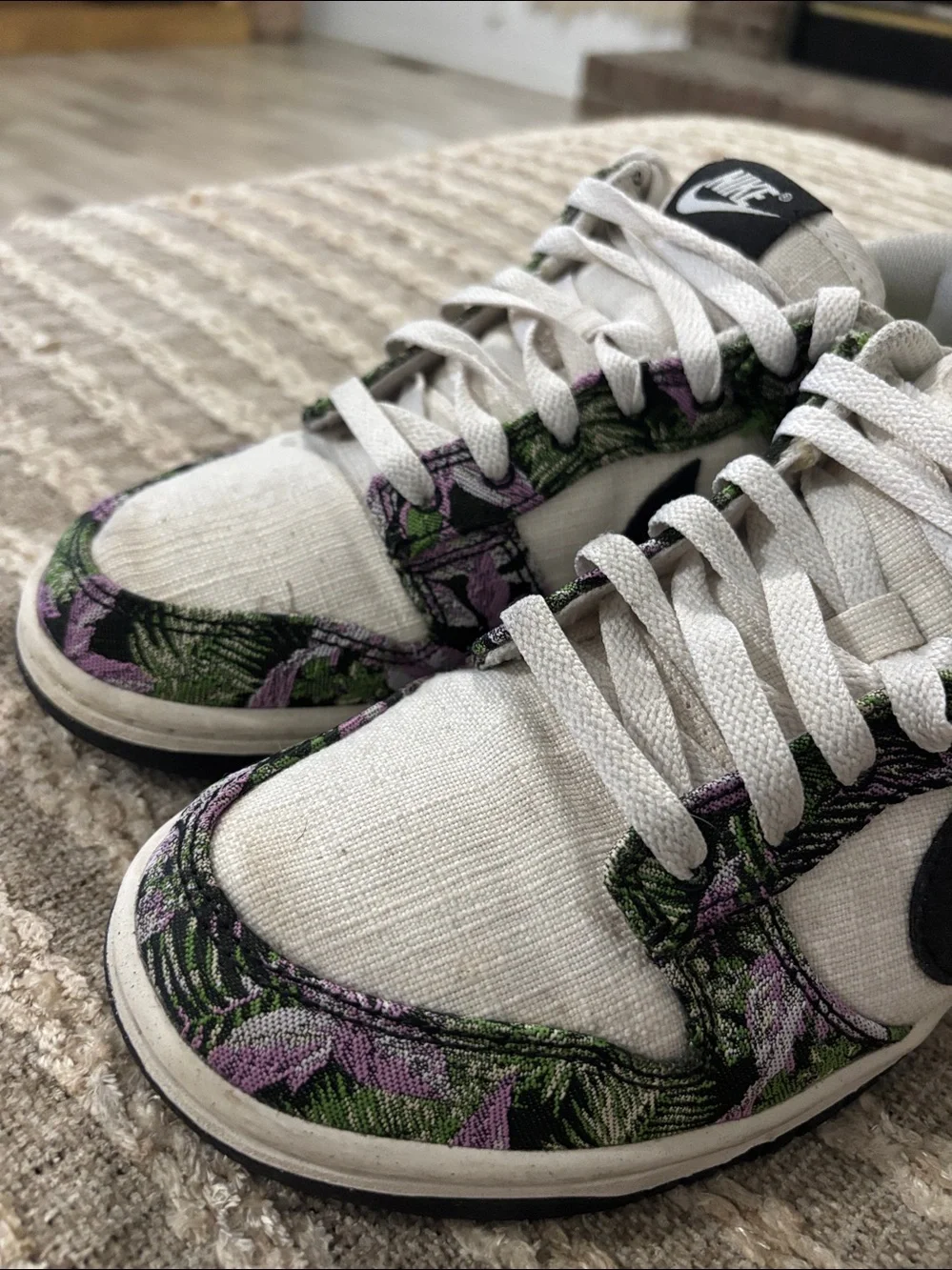 Nike Dunk Low Top Nature Floral Tapestry Sneakers FN7105 030 Women’s Size 8.5